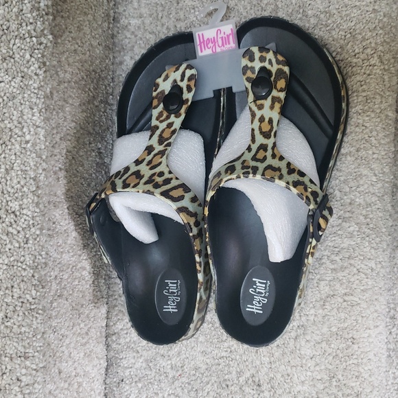 Cheetah print jet ski sandal New Size 6 - Picture 3 of 4